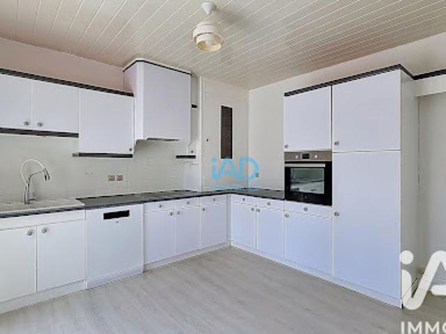Vente Maison 5 pièces 104 m2 Saint Etienne du Rouvray