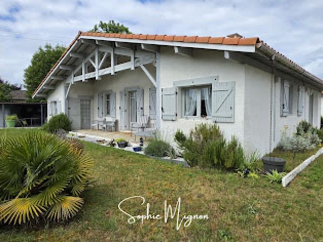 Vente Maison 5 pièces 104 m2 Sainte Eulalie en Born