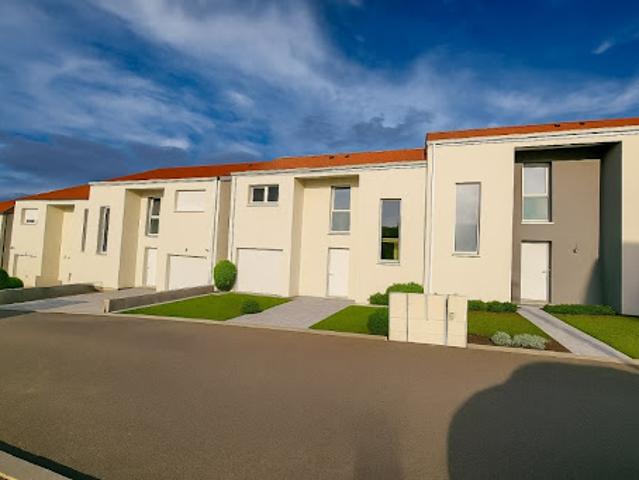 Vente Maison 5 pièces 104 m2 Sainte Marie aux Chênes