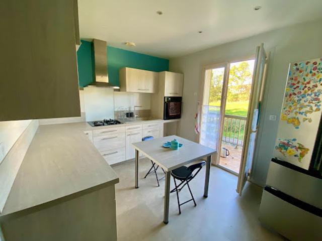 Vente Maison 5 pièces 104 m2 Ussac
