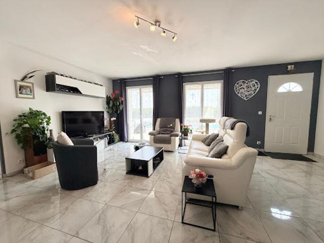 Vente Maison 5 pièces 104.51 m2 Arblade le Haut