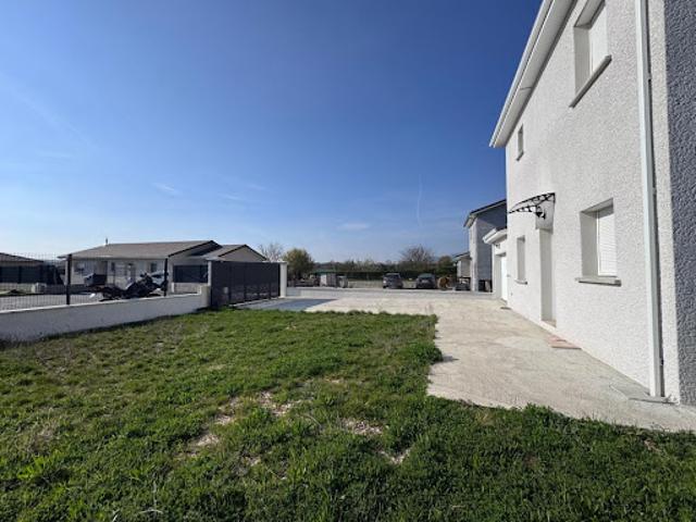 Vente Maison 5 pièces 105 m2 Montagnieu