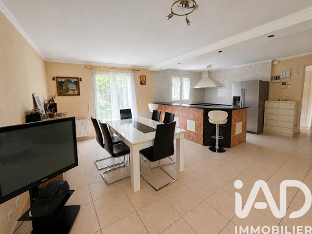 Vente Maison 5 pièces 105 m2 Noiseau