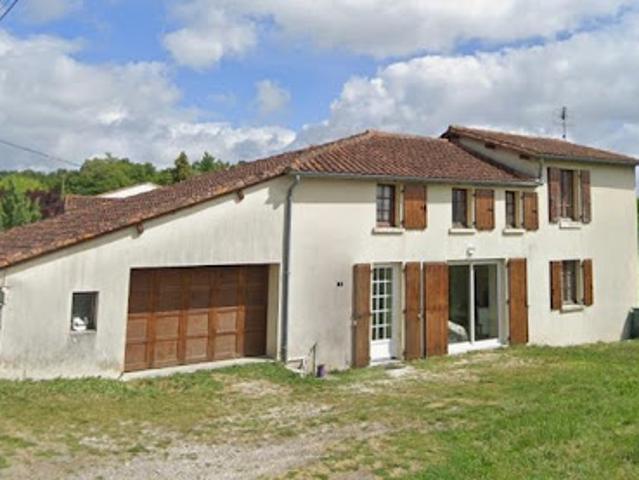 Vente Maison 5 pièces 105 m2 Chalais