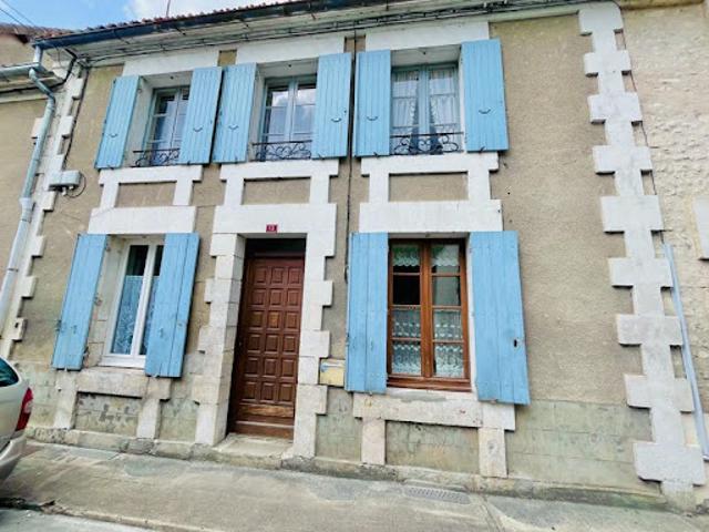 Vente Maison 5 pièces 105 m2 Coteaux du Blanzacais