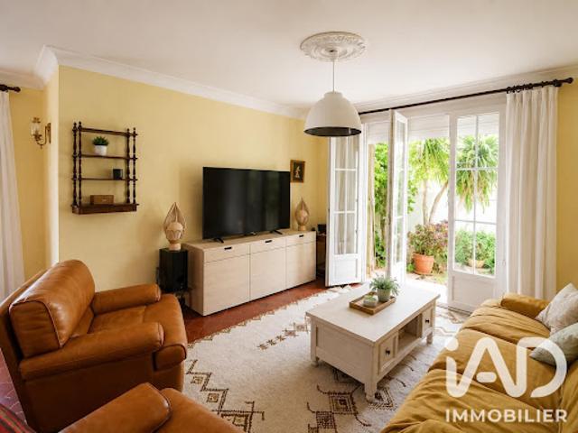 Vente Maison 5 pièces 105 m2 Gallargues le Montueux