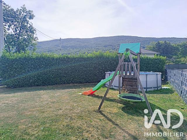 Vente Maison 5 pièces 105 m2 Savigny
