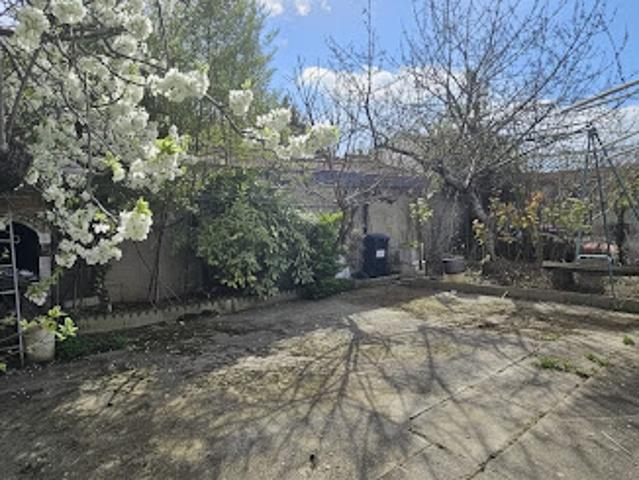 Vente Maison 5 pièces 105.3 m2 Nanterre