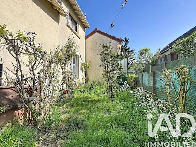 Vente Maison 5 pièces 106 m2 Nanterre