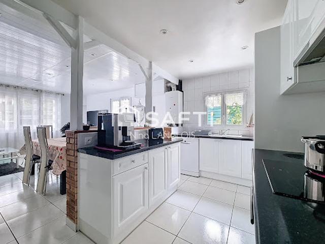 Vente Maison 5 pièces 106 m2 Aulnay sous Bois