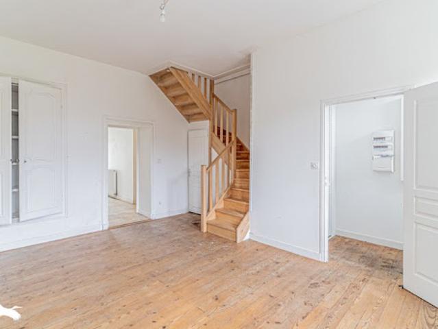 Vente Maison 5 pièces 106 m2 Le Haillan