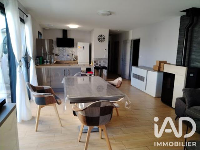 Vente Maison 5 pièces 106 m2 Les Chéris