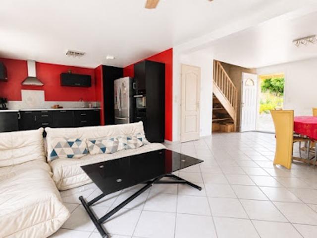 Vente Maison 5 pièces 106 m2 Saint Savin