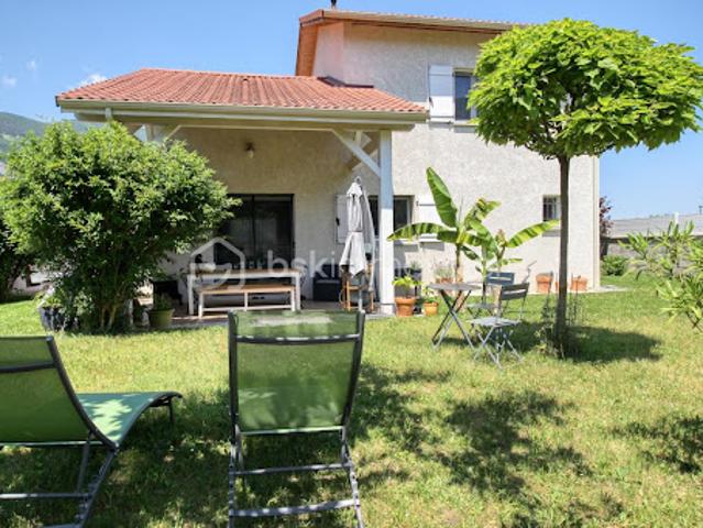 Vente Maison 5 pièces 106 m2 Vif