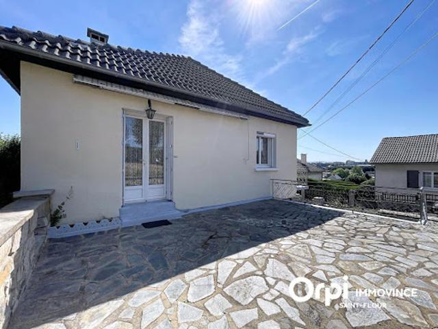 Vente Maison 5 pièces 106.66 m2 Saint Flour