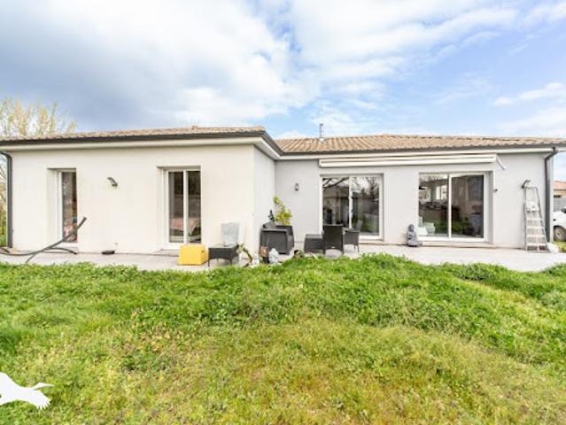 Vente Maison 5 pièces 107 m2 Cavignac