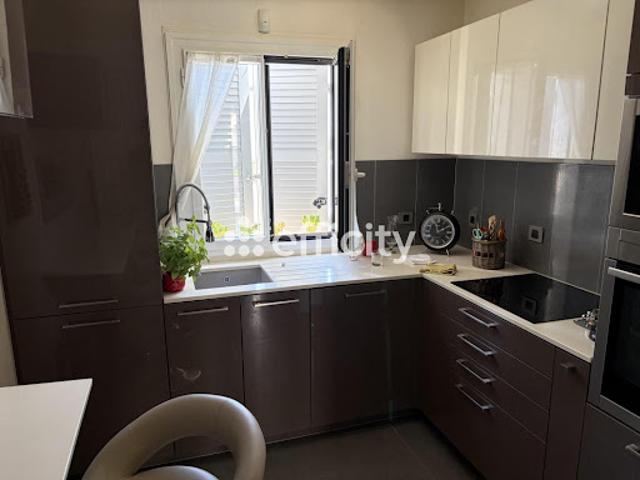 Vente Maison 5 pièces 107 m2 Clamart
