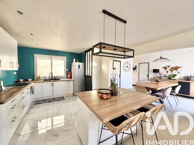 Vente Maison 5 pièces 107 m2 Combs la Ville