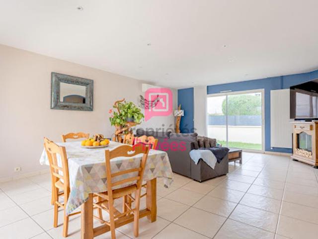 Vente Maison 5 pièces 107 m2 Parempuyre