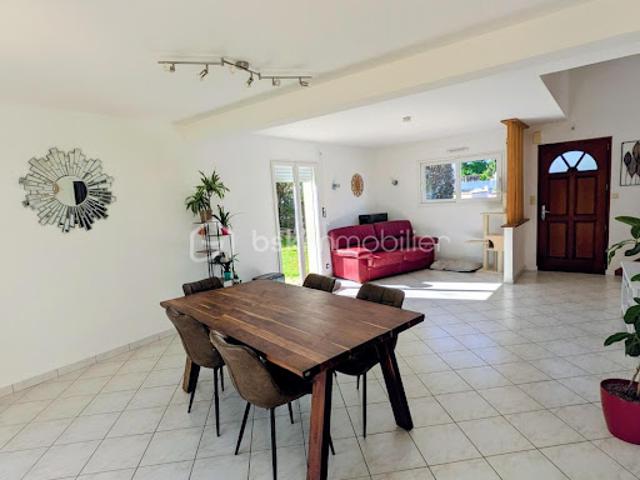 Vente Maison 5 pièces 107 m2 Saint Germain du Pinel