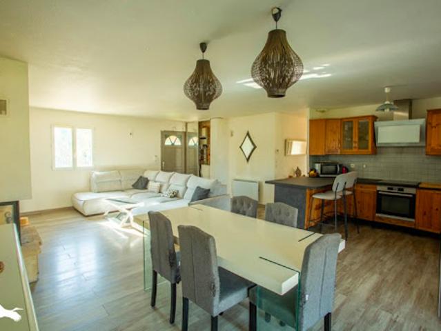 Vente Maison 5 pièces 108 m2 Créon