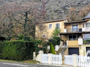 Vente Maison 5 pièces 108 m2 Lamagdelaine