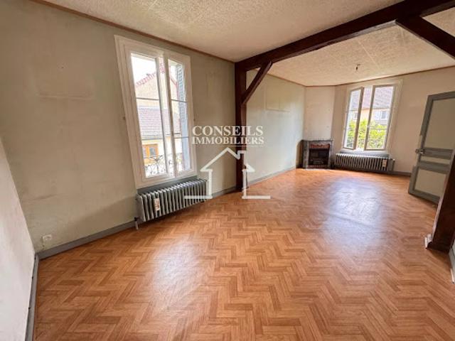 Vente Maison 5 pièces 108 m2 Saint Julien du Sault