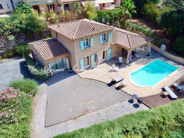 Vente Maison 5 pièces 108 m2 Sainte Maxime