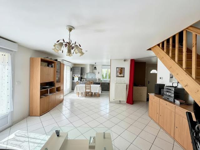 Vente Maison 5 pièces 108 m2 Scionzier