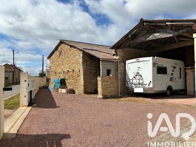 Vente Maison 5 pièces 109 m2 Brion près Thouet