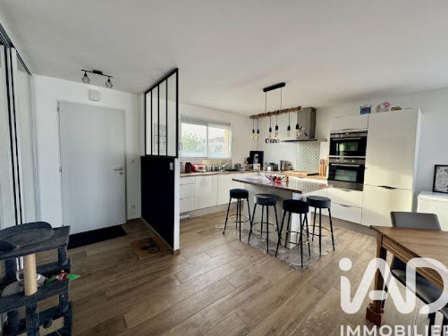 Vente Maison 5 pièces 109 m2 Germignac