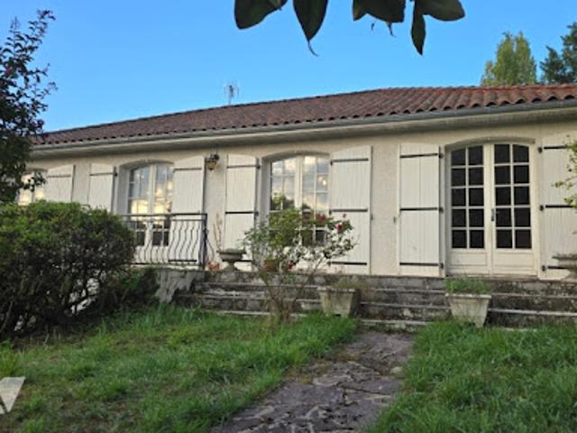Vente Pavillon 5 pièces 109 m2 Saint benoit