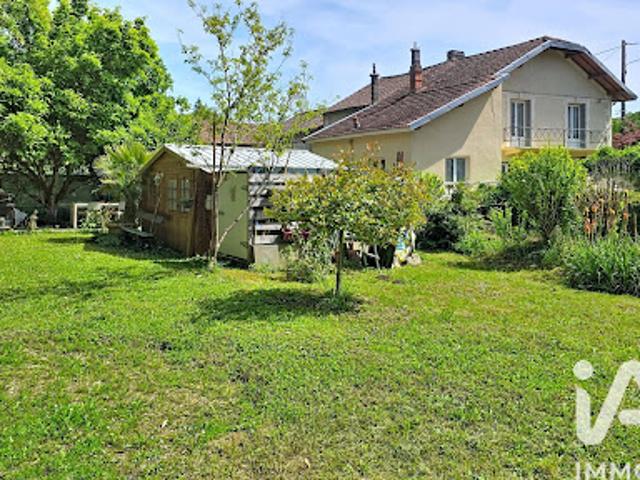 Vente Maison 4 pièces 109 m2 Saint Germain de Montbron