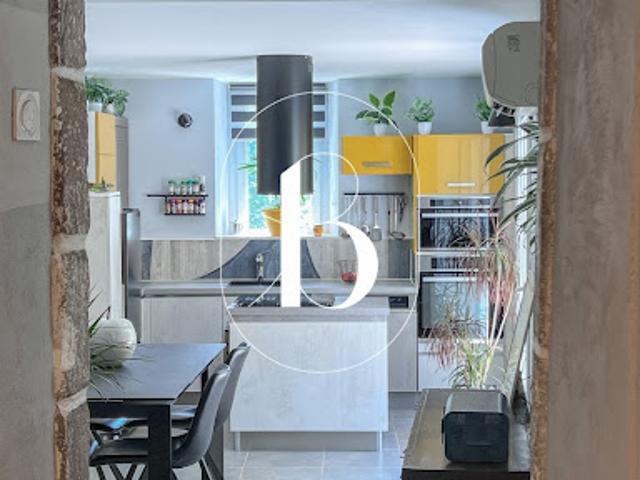 Vente Maison 5 pièces 109 m2 Saint Sauveur de Cruzières