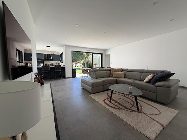Vente Maison 5 pièces 109.71 m2 Saint Hilaire la Forêt