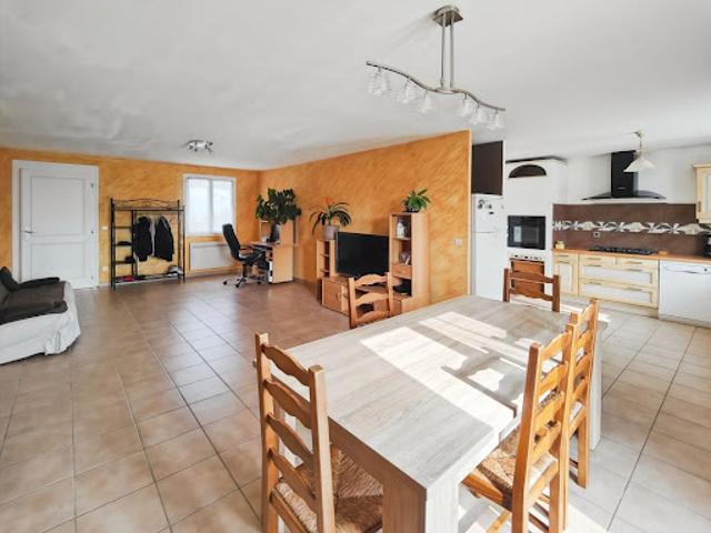 Vente Maison 5 pièces 100 m2 Monteils