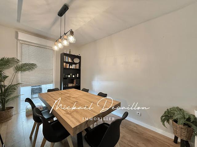 Vente Maison 5 pièces 100 m2 Nimes