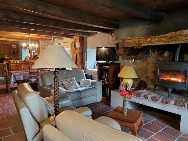Vente Maison 5 pièces 100 m2 Alleyras