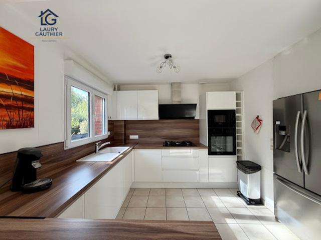Vente Maison 5 pièces 100 m2 Armentieres