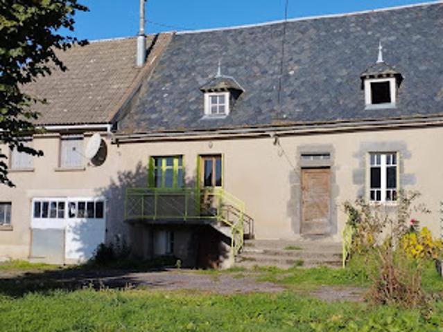 Vente Maison 5 pièces 100 m2 Chalvignac
