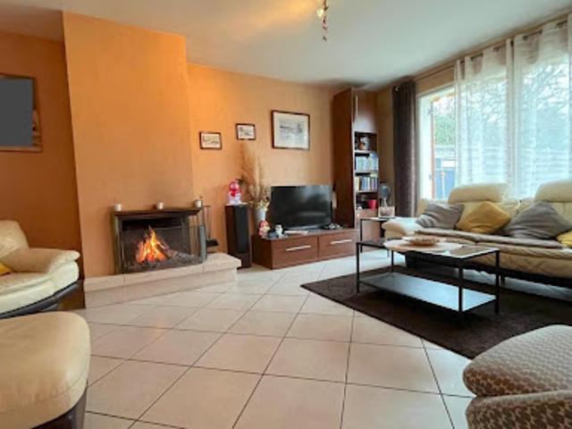 Vente Maison 5 pièces 100 m2 Courcouronnes