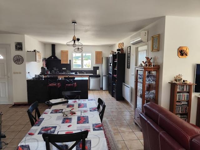 Vente Maison 5 pièces 100 m2 Cours de Monségur