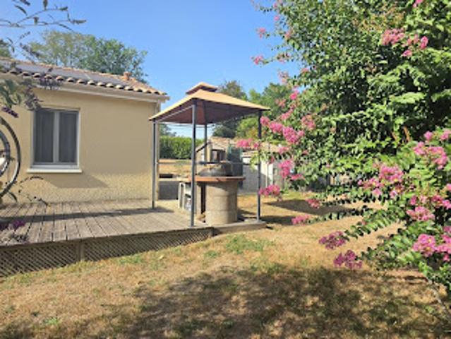 Vente Maison 5 pièces 100 m2 Eyraud Crempse Maurens