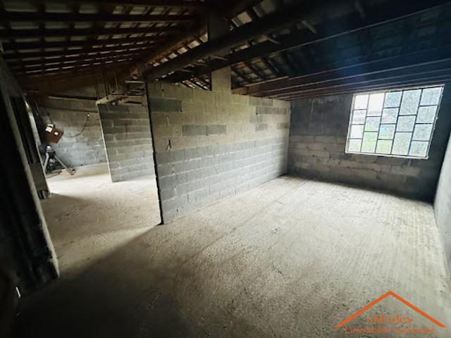 Vente Maison 5 pièces 100 m2 Eloyes