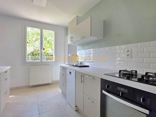 Vente Maison 5 pièces 100 m2 Puymoyen