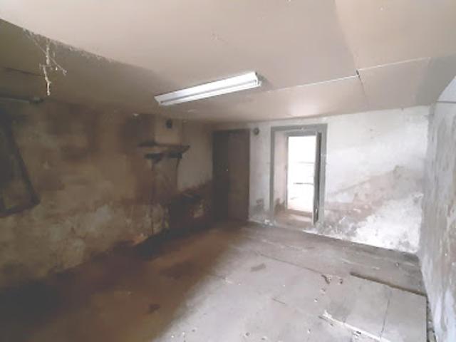 Vente Maison 5 pièces 100 m2 Poids de Fiole