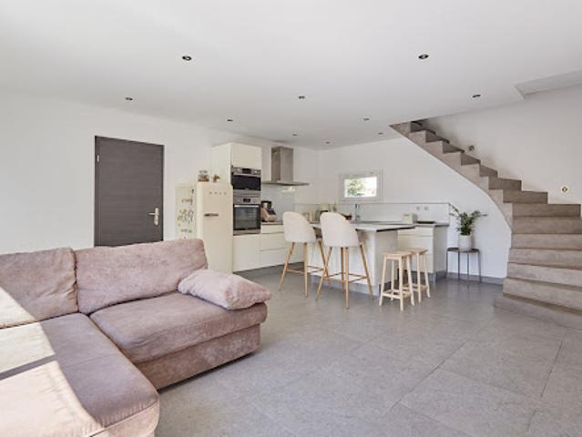 Vente Maison 5 pièces 100 m2 Rousset