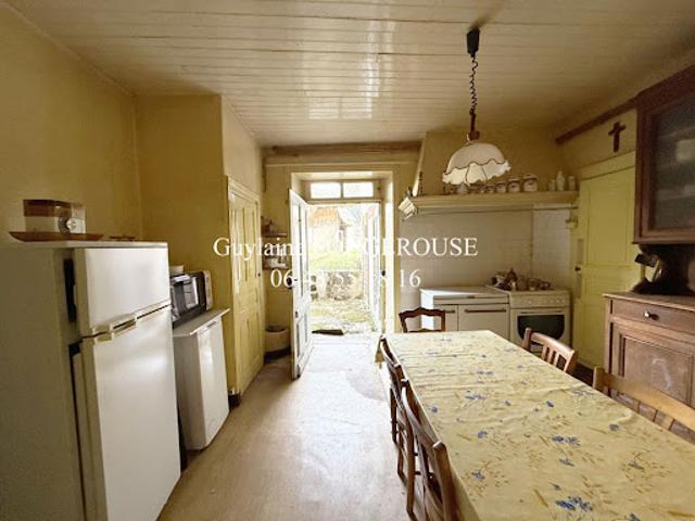 Vente Maison 5 pièces 100 m2 Saint Anthème