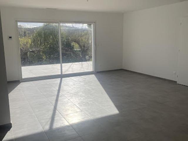Vente Maison 5 pièces 100 m2 Saint Julien de Cassagnas