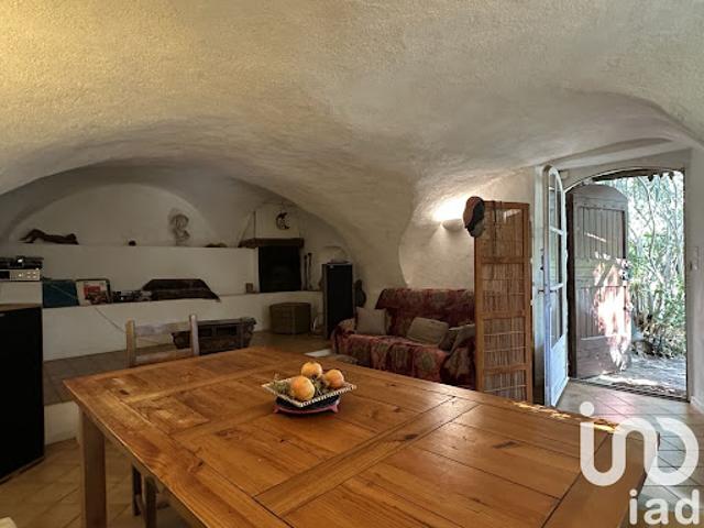 Vente Maison 5 pièces 100 m2 Saint Saturnin de Lucian